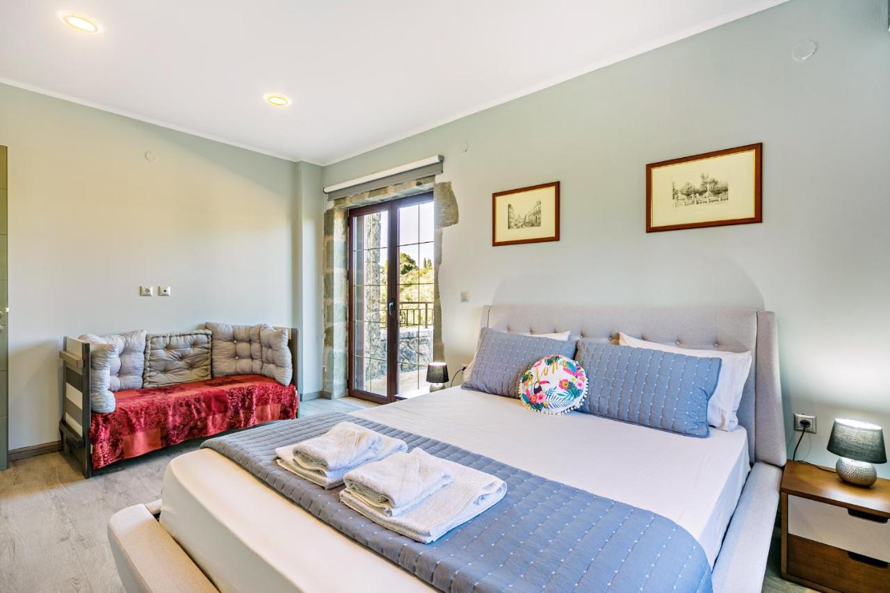 Filia Stone Villa Gouvia Exterior photo