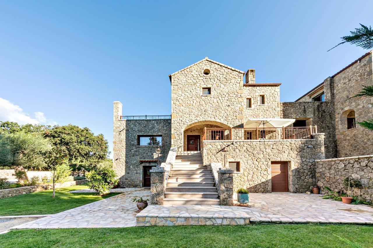 Filia Stone Villa Gouvia Exterior photo